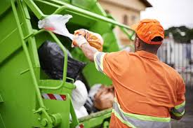 Best Commercial Junk Removal  in Cambridge, IL