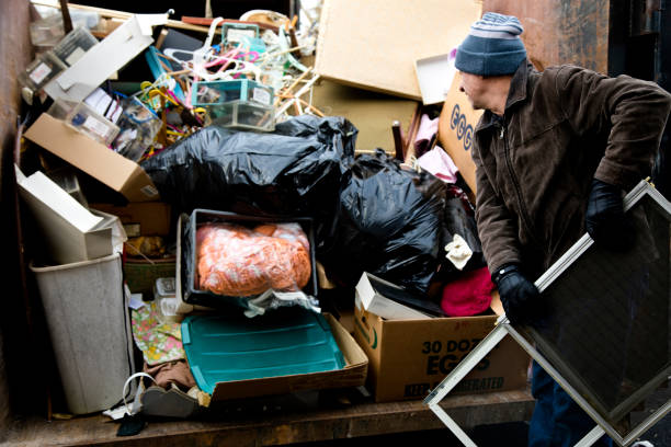 Best Yard Waste Removal  in Cambridge, IL